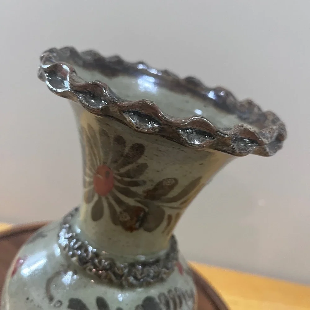 Vtg Tonala Mexican‎ Pottery Vase Hand Painted Deer Floral Scalloped Rim 8.75